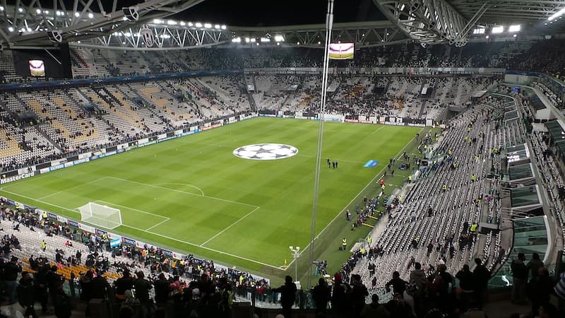 Juventus: tiểu sử câu lạc bộ và thành tích của “Bà đầm già”