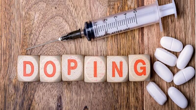 Doping là gì? Tại sao cần phải xét nghiệm doping trong bóng đá?