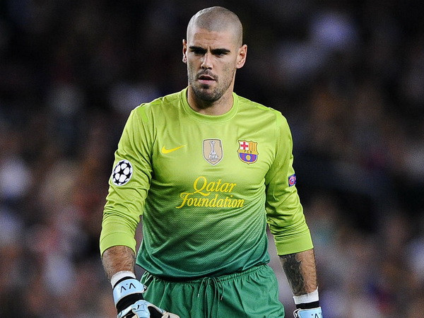 Victor Valdés phải trả giá đắt cho sai lầm của mình | Vietnam+ (VietnamPlus)