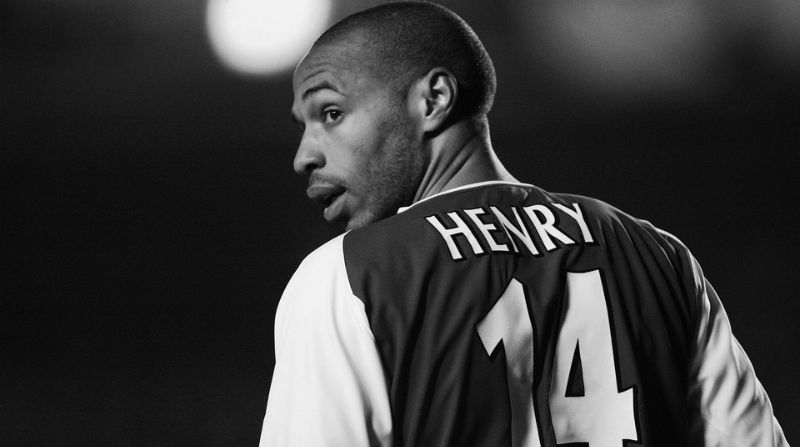 Thierry Henry và chiếc áo số 14 huyền thoại tại Arsenal